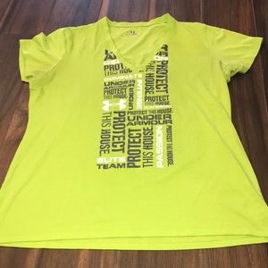 Under Armour V-neck T-shirt